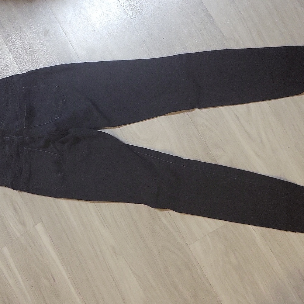 Universal Thread Jeans - Picture 5 of 8